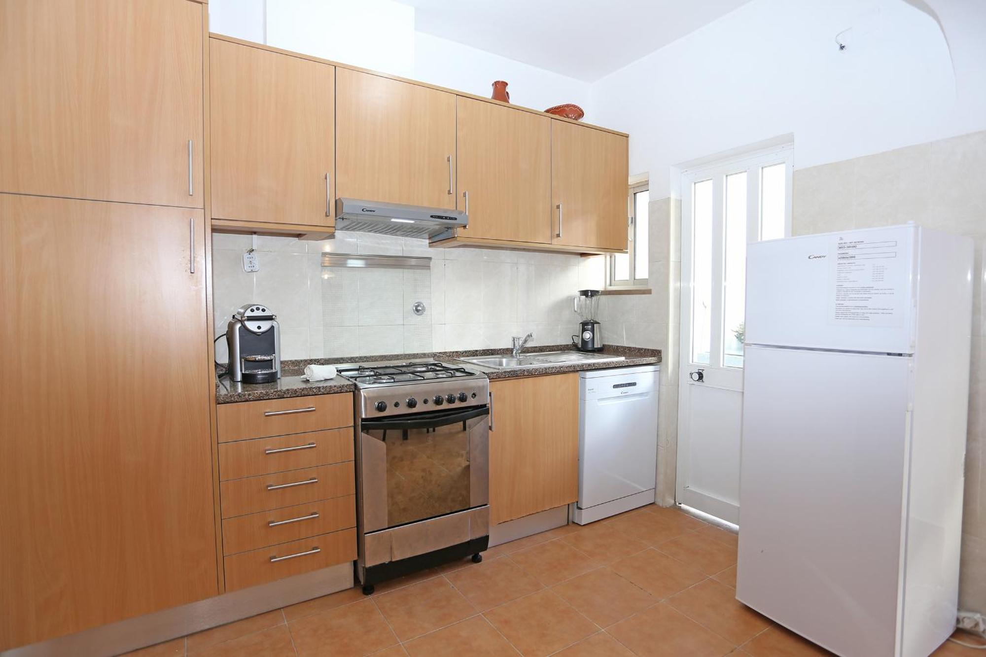 B99 - Muralhas In Appartement *